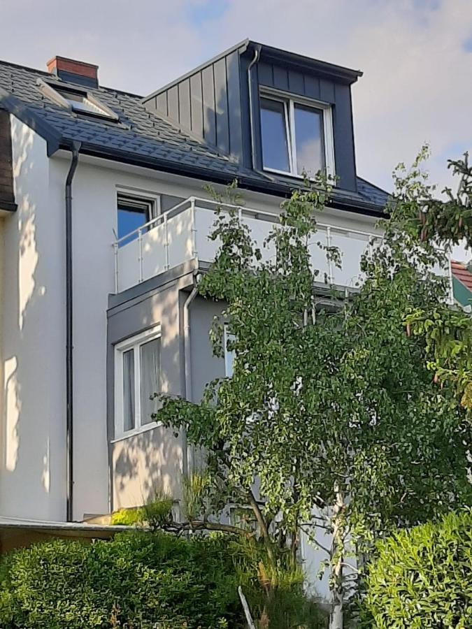 Haus Apricum - Schoen Wohnen & Gratis Parken ウィーン エクステリア 写真