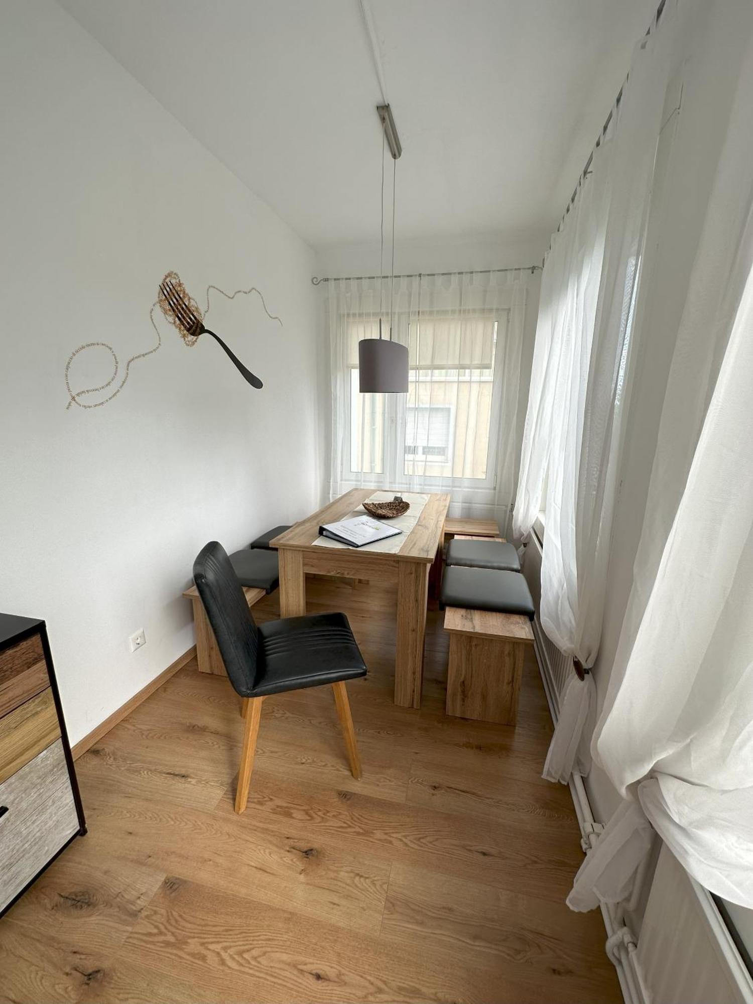 Haus Apricum - Schoen Wohnen & Gratis Parken ウィーン エクステリア 写真